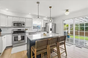 306 Oakwood Cir, South Fayette, PA 15057 - Photo 35