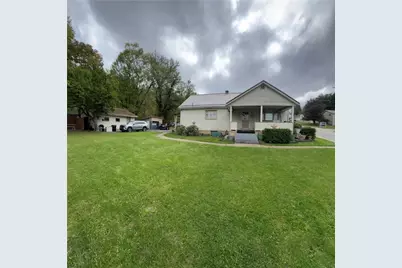 204 N Cascade St, New Castle, PA 16101 - Photo 1