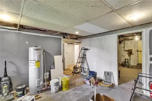 428 N Pennsylvania, Greensburg, PA 15601 - Photo 29