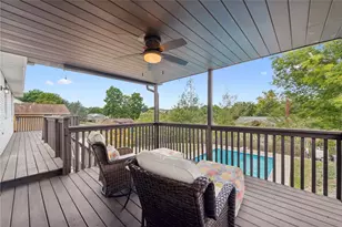 670 Vincent Dr, North Huntingdon, PA 15642 - Photo 3