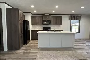 236 Sunny Hill Dr, Adams Township, PA 16059 - Photo 11