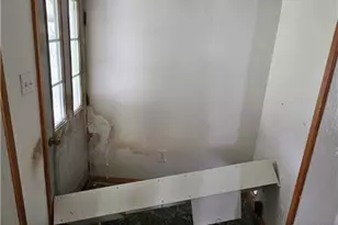 157 N 3rd St, West Newton, PA 15089 - Photo 9