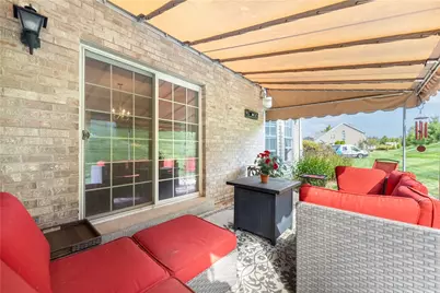 1009 W Waterford Ct, North Strabane, PA 15317 - Photo 21