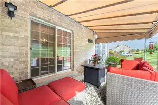 1009 W Waterford Ct, North Strabane, PA 15317 - Photo 21