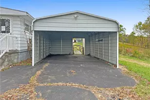 346 N Eighty Eight Rd, Carmichaels-Cumberland, PA 15320 - Photo 13