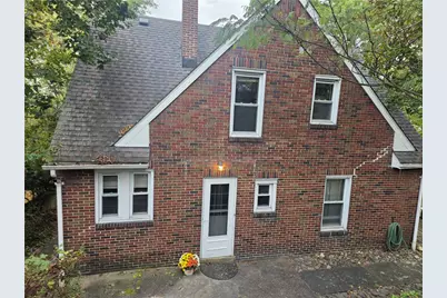 622 Summit Ave, Glassport, PA 15045 - Photo 1