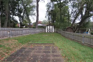 1963 Worcester Dr, Scott Township, PA 15243 - Photo 5