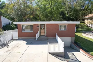 1524 Roosevelt Ave, South Park, PA 15129 - Photo 29