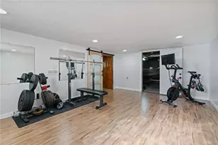 1524 Roosevelt Ave, South Park, PA 15129 - Photo 21