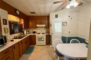 1224 Montpelier St, Hopewell Township, PA 15001 - Photo 7