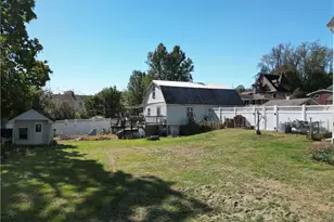 208 Allison St, West Newton, PA 15089 - Photo 35