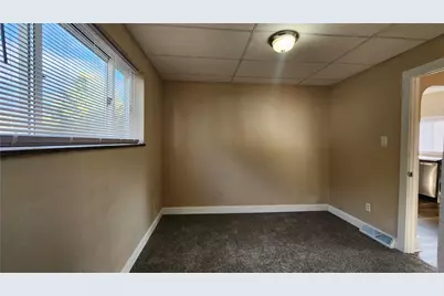 219 Quay Street, Vandergrift, PA 15629 - Photo 15