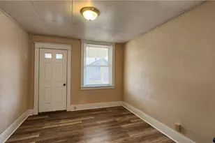 219 Quay St, Vandergrift, PA 15629 - Photo 17