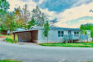 201 Willie Ln, Export, PA 15632 - Photo 1