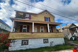 517 Sycamore St, Vandergrift, PA 15690 - Photo 1