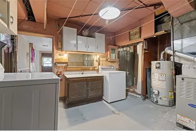 241 W State St, Oakdale, PA 15071 - Photo 31