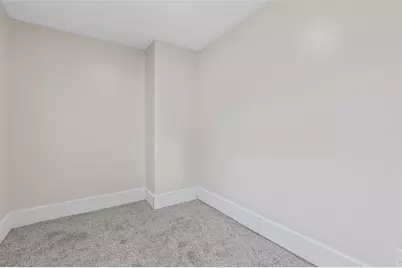 241 W State St, Oakdale, PA 15071 - Photo 23