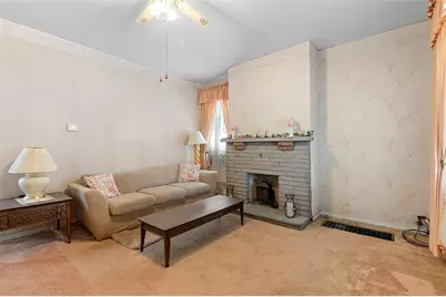 241 W State St, Oakdale, PA 15071 - Photo 9