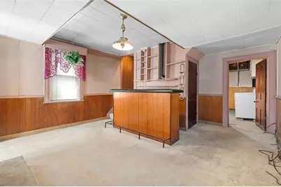 241 W State St, Oakdale, PA 15071 - Photo 29