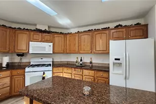 1179 School Rd, Allegheny Township, PA 15656 - Photo 7