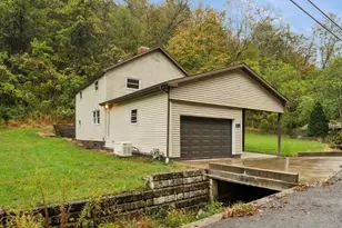 4314 Rostosky Ridge Rd, Forward Township, PA 15063 - Photo 3