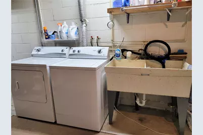 311 Elm St, Vandergrift, PA 15690 - Photo 29