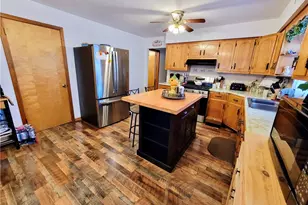 311 Elm St, Vandergrift, PA 15690 - Photo 13