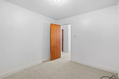 2436 Woodstock Ave, Pittsburgh, PA 15218 - Photo 25