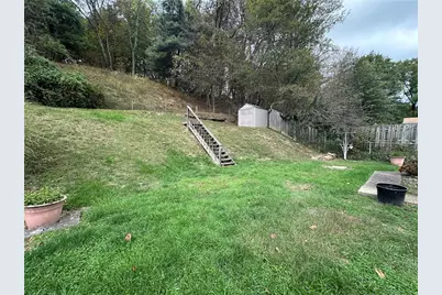 609 Shadyside Drive, West Mifflin, PA 15122 - Photo 29