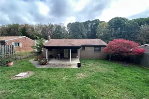 609 Shadyside Dr, West Mifflin, PA 15122 - Photo 3