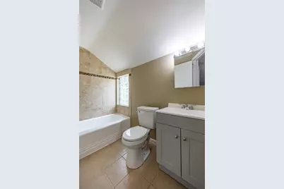 713 Lynda Ln, North Versailles, PA 15137 - Photo 13