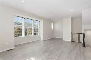 141 Arbor Trail Dr, Robinson Twp, PA 15136 - Photo 5