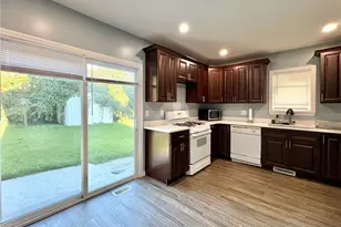 512 Melrose Ave, Ambridge, PA 15003 - Photo 5