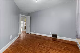 512 Regent St, Houston, PA 15342 - Photo 25