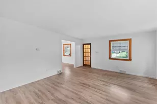 927 Fayette Ave, Belle Vernon, PA 15012 - Photo 3