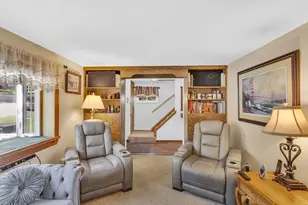 6757 Tunnelview Dr, Pittsburgh, PA 15235 - Photo 13