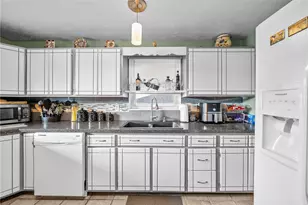 285 Prospect St, Baden, PA 15005 - Photo 11