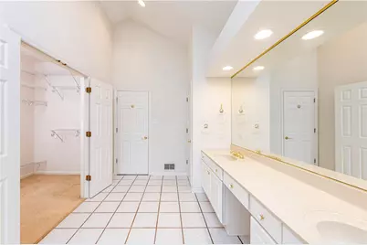 112 N Hazelnut Dr, Mount Pleasant Township, PA 15666 - Photo 19