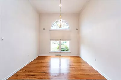 112 N Hazelnut Dr, Mount Pleasant Township, PA 15666 - Photo 21