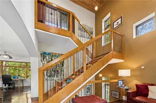 1123 Juanita Dr, Robinson Twp, PA 15108 - Photo 17