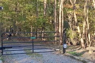 1123 Juanita Dr, Robinson Twp, PA 15108 - Photo 47