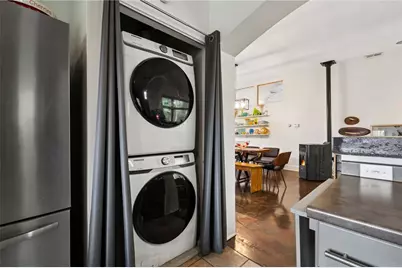 1123 Juanita Dr, Robinson Twp, PA 15108 - Photo 9