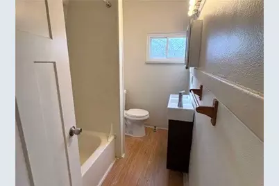 340 Rochelle St #4, Pittsburgh, PA 15210 - Photo 5