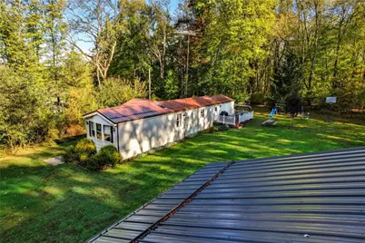 8240 Mercer St, Pulaski Township, PA 16143 - Photo 13