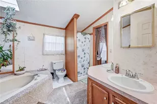 8240 Mercer St, Pulaski Township, PA 16143 - Photo 33