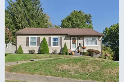 603 E Edgewood Avenue, New Castle, PA 16105 - Photo 1