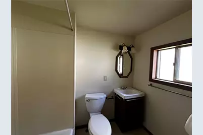 2179 Woodbine Dr, Hermitage, PA 16148 - Photo 11