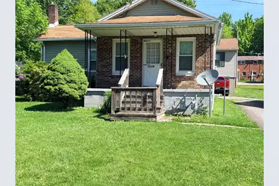 2179 Woodbine Dr, Hermitage, PA 16148 - Photo 3