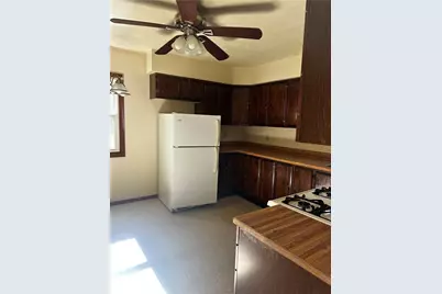 2179 Woodbine Dr, Hermitage, PA 16148 - Photo 9