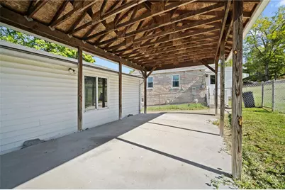 18 Locust St, East Bethlehem, PA 15322 - Photo 27